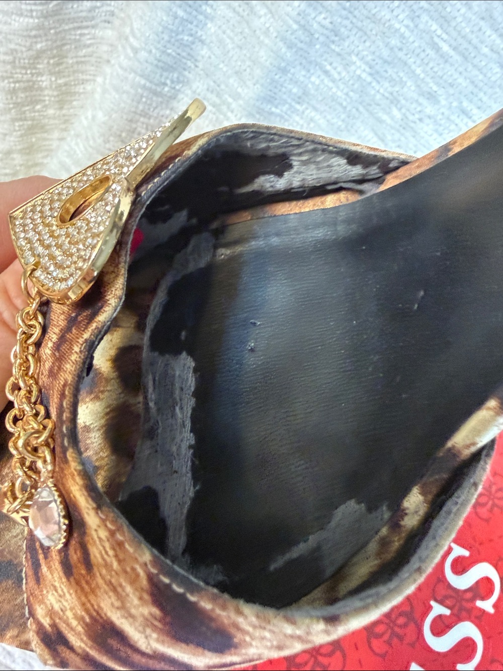 GUESS Leopard-Print Slide Heels with Gold Heart Charms - Brown - Picture 5 of 6